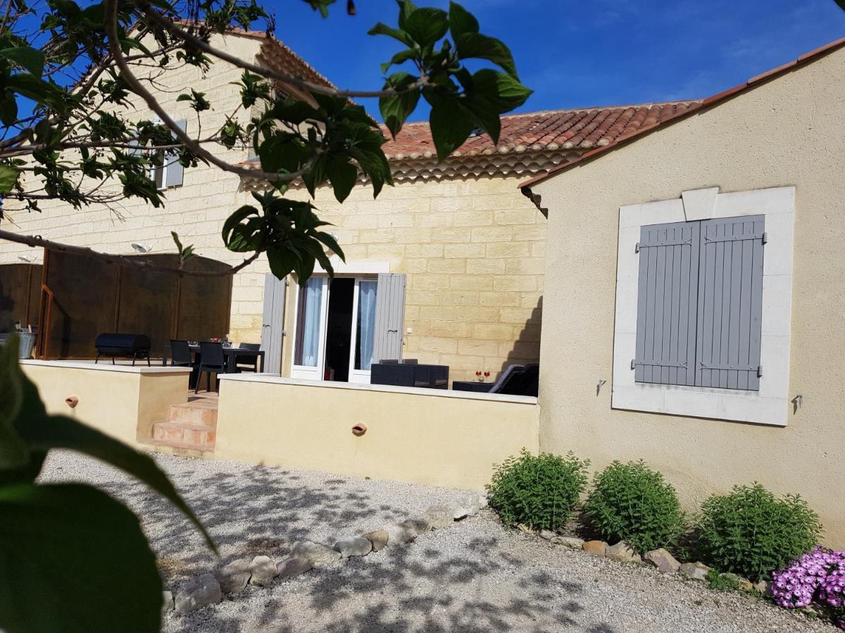 Le Mas Saint Jean Mezoargues Luaran gambar
